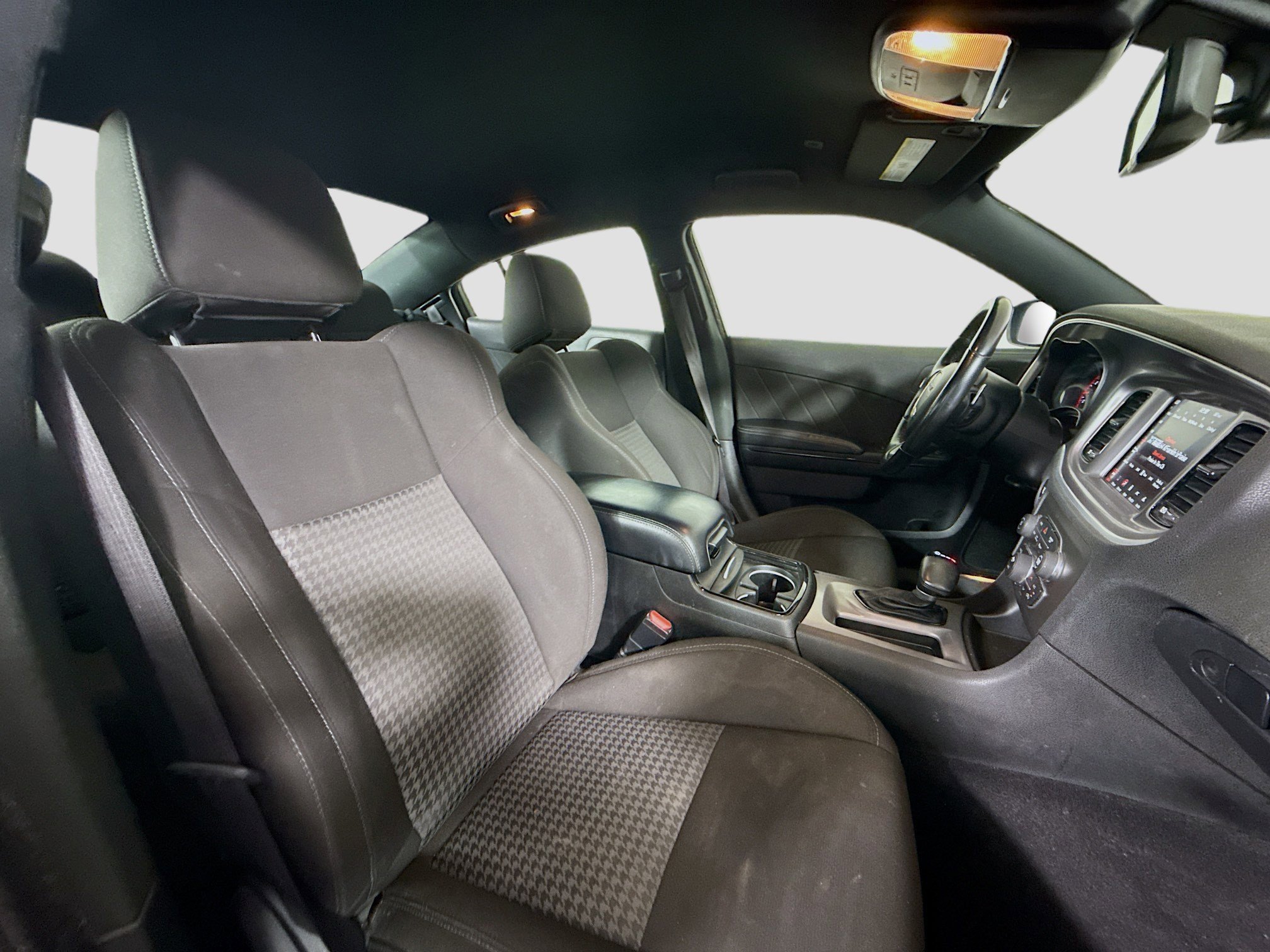 Used 2022 Dodge Charger GT w/ Blacktop Package image 29