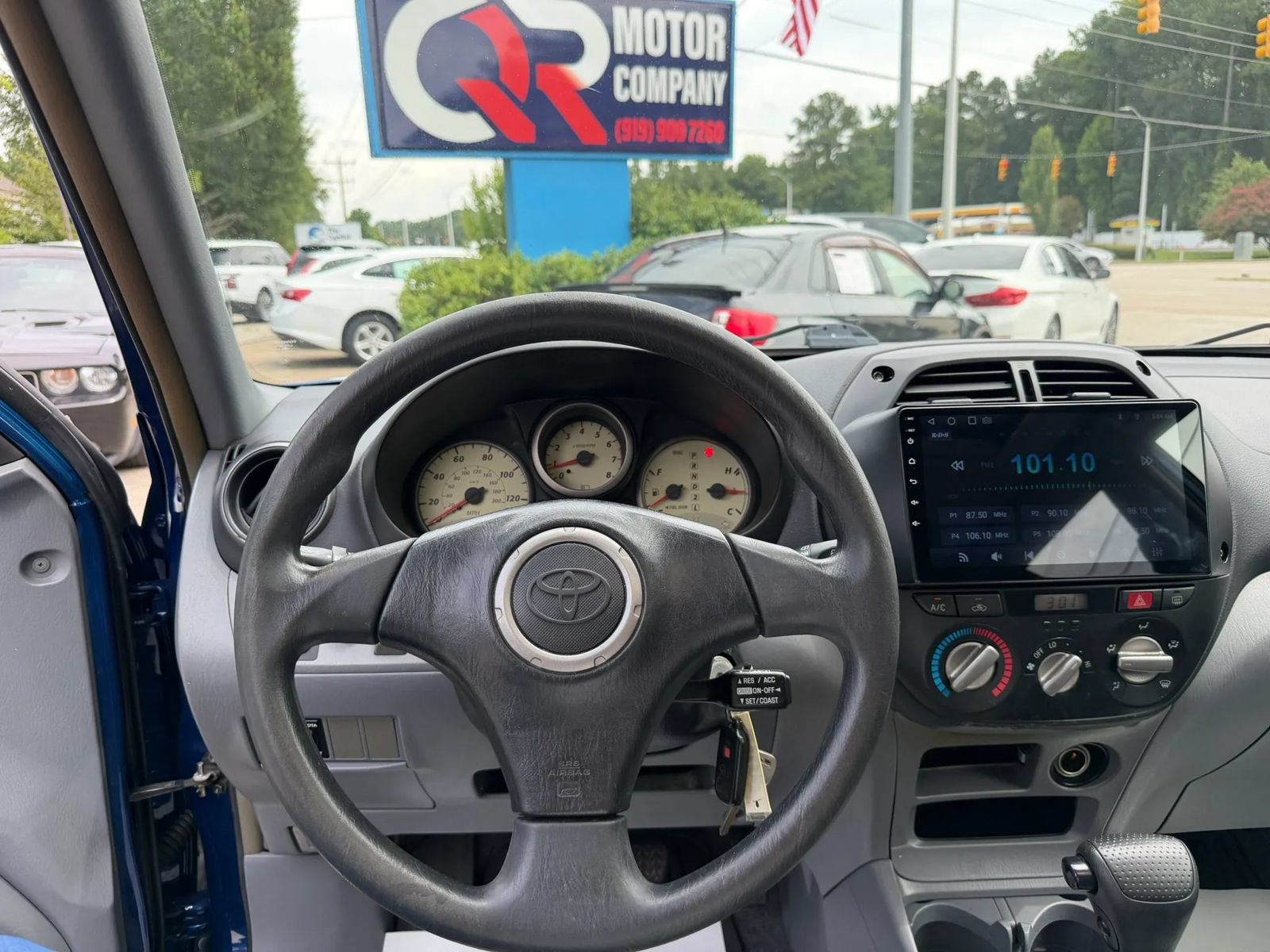 Used 2002 Toyota RAV4 4WD image 12