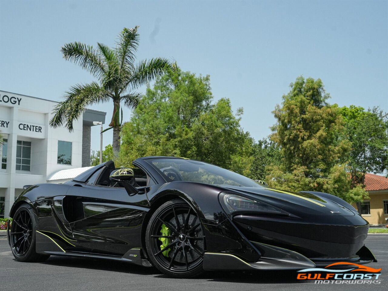 Used 2020 McLaren 600LT Spider image 66