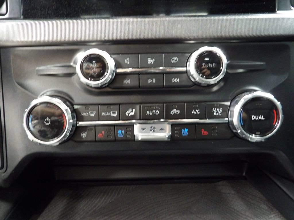 Used 2024 Ford F450 Platinum AWD/4WD image 58