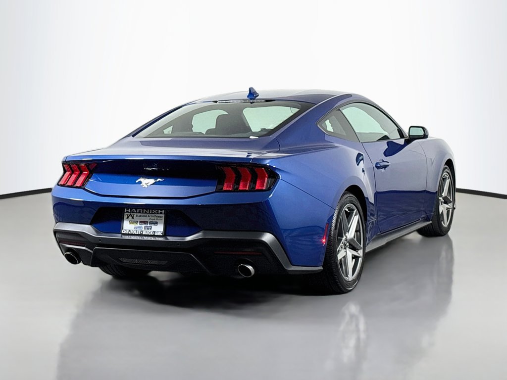 Used 2024 Ford Mustang Coupe RWD image 7