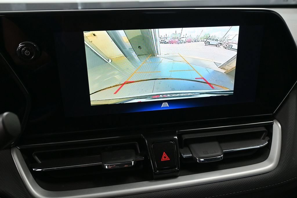 Used 2025 Chevrolet TrailBlazer LT AWD/4WD image 35