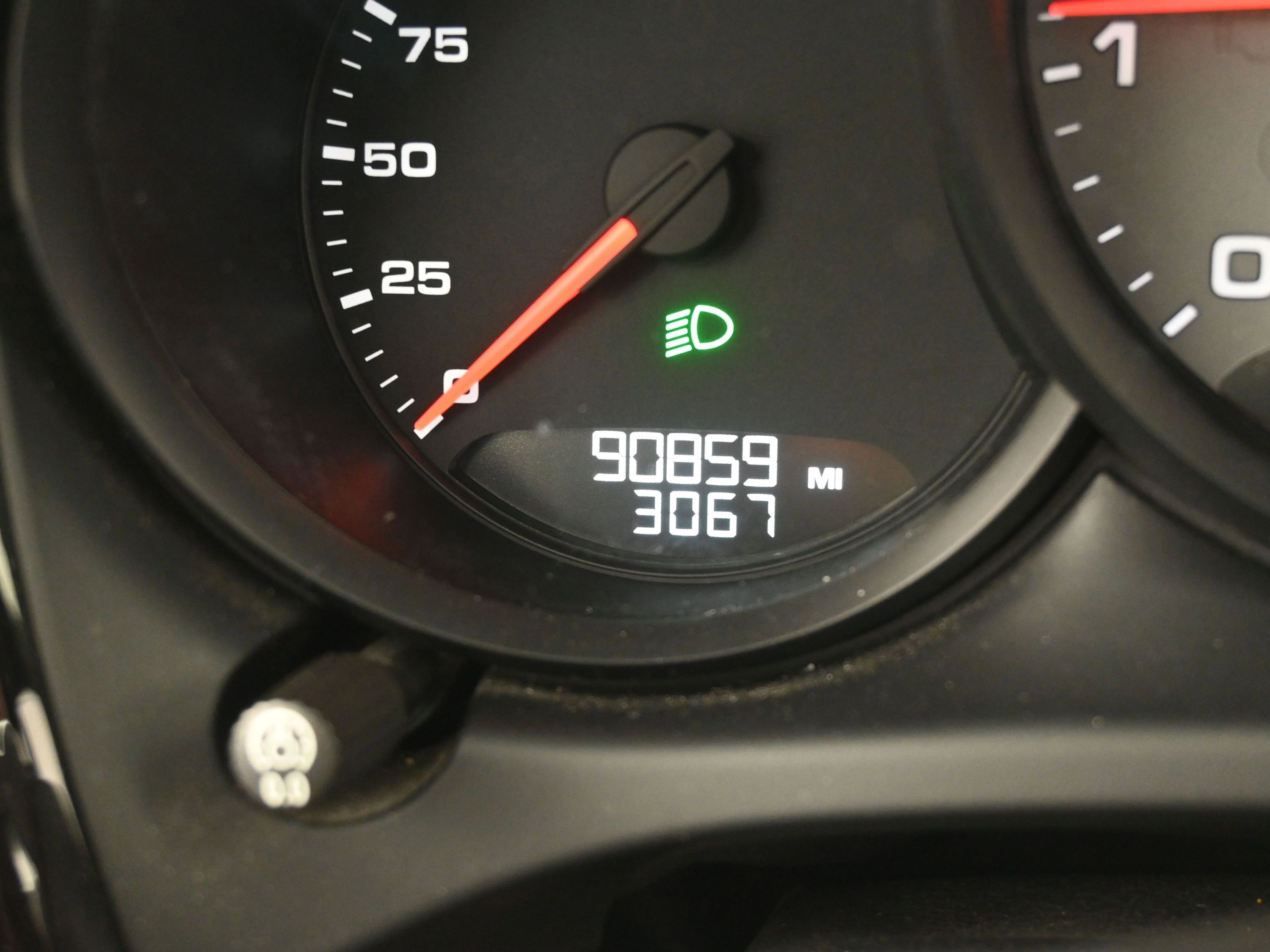 Used 2021 Porsche Macan S image 18