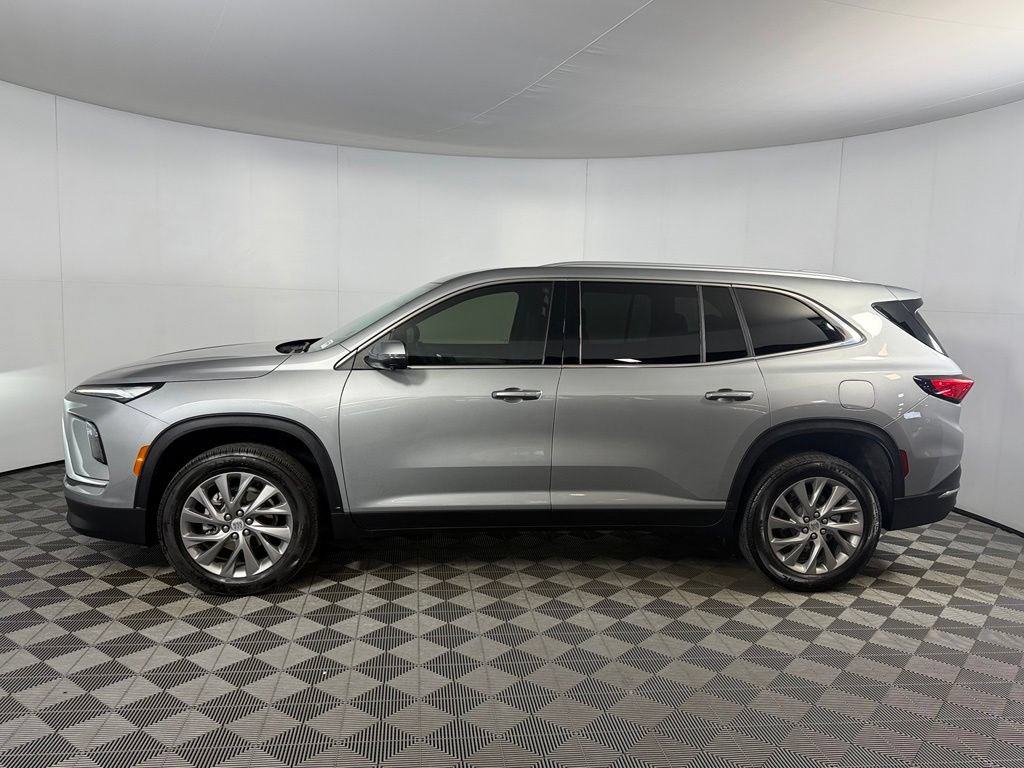 Used 2026 Buick Enclave Preferred FWD image 11