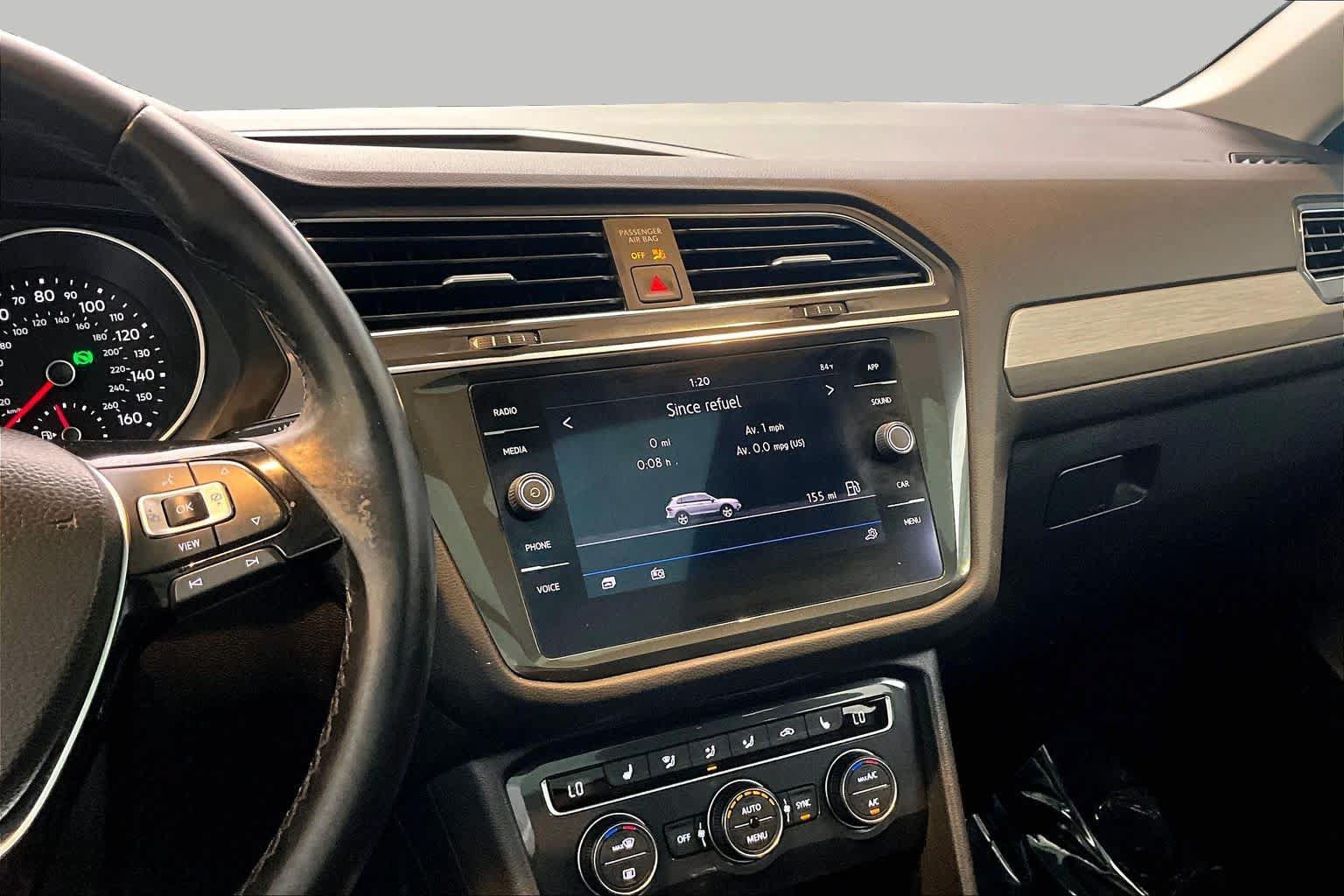Used 2019 Volkswagen Tiguan SE w/ Panoramic Sunroof Package FWD image 7