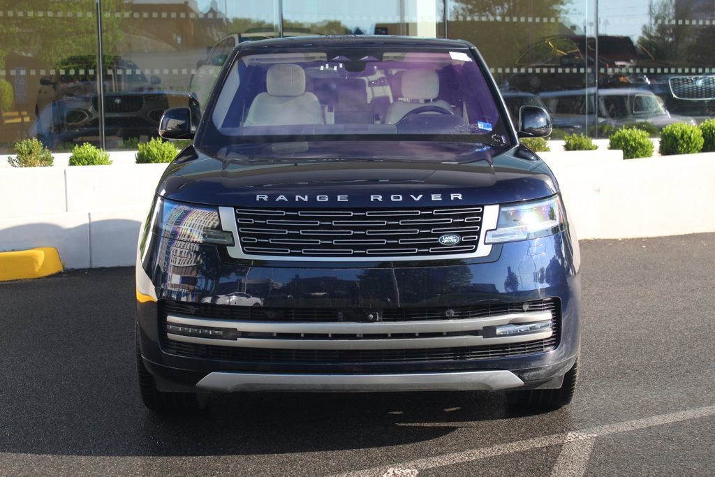 Used 2023 Land Rover Range Rover SE AWD/4WD image 8