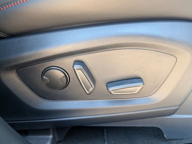 New 2026 Ford Explorer ST-Line RWD image 22