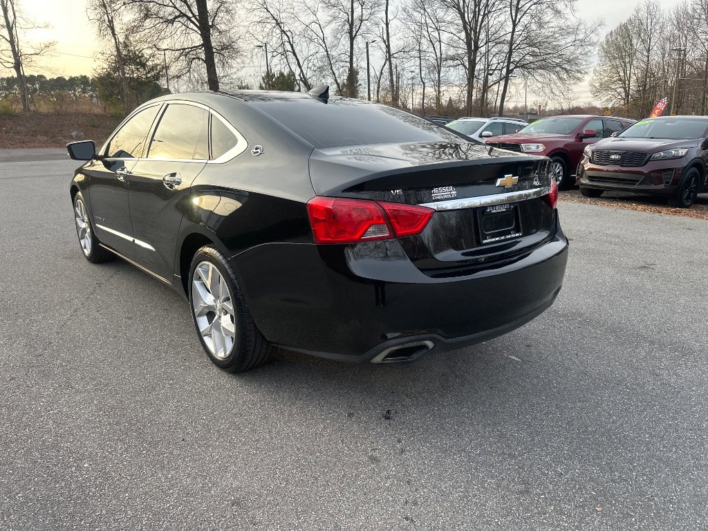 Used 2019 Chevrolet Impala Premier FWD image 3