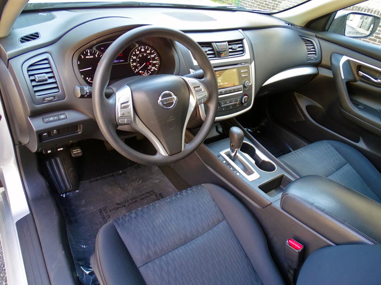 Used 2017 Nissan Altima 2.5 S FWD image 12