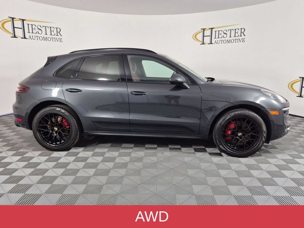 Used 2017 Porsche Macan GTS AWD/4WD image 3