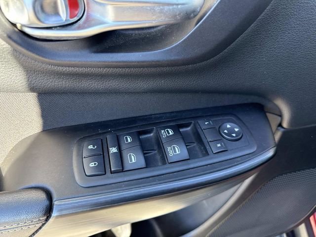 Used 2014 Jeep Cherokee Latitude image 18