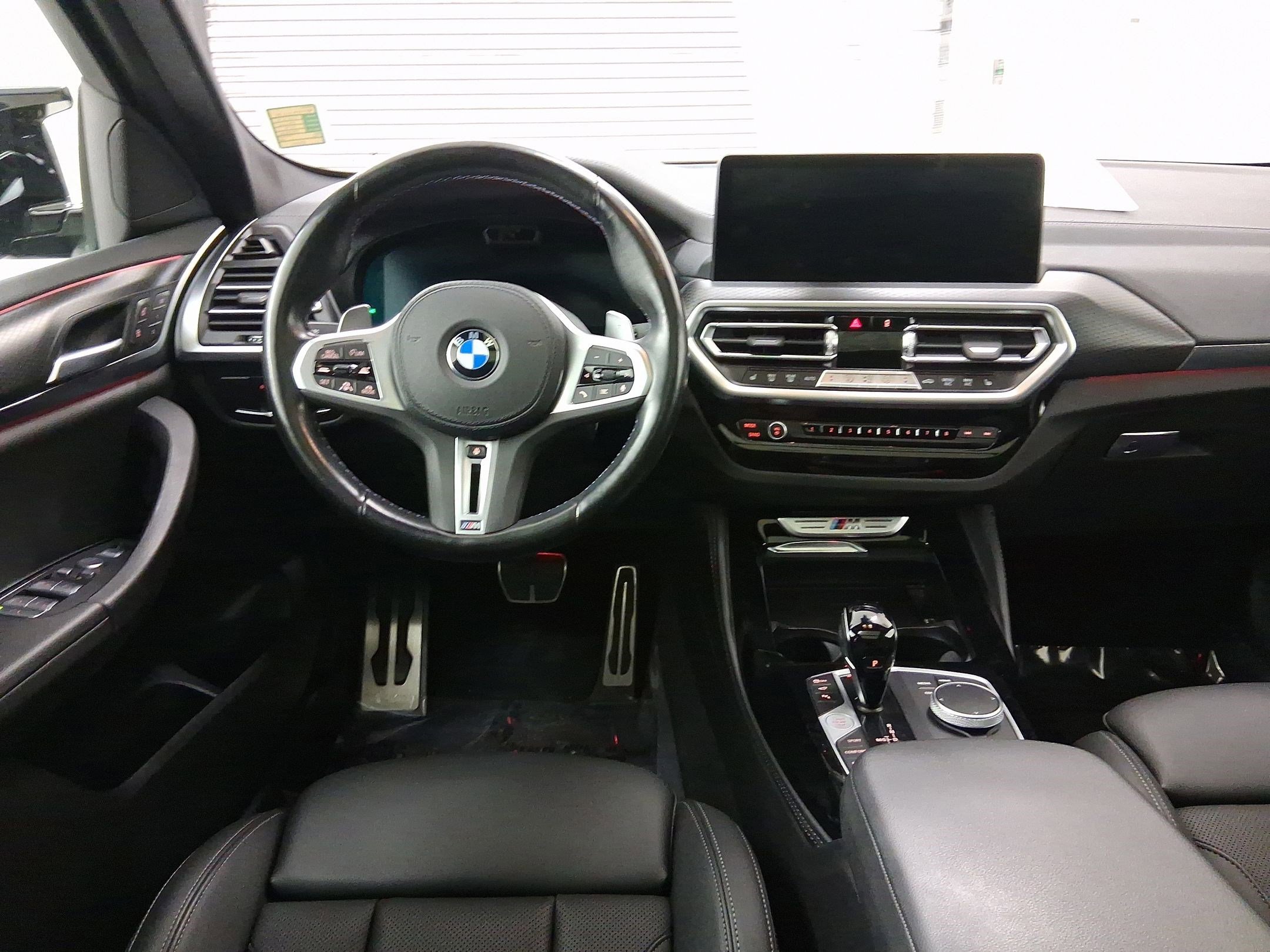 Certified 2023 BMW X4 M40i image 4