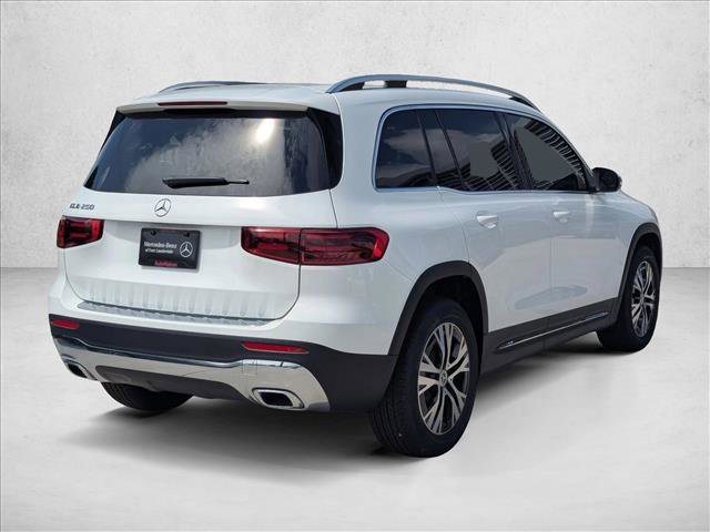 New 2026 Mercedes-Benz GLB 250 image 2