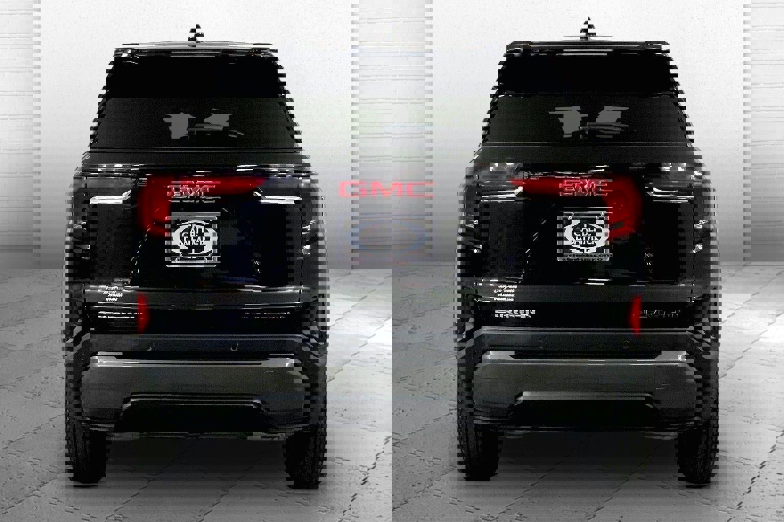 Used 2025 GMC Terrain Elevation image 3