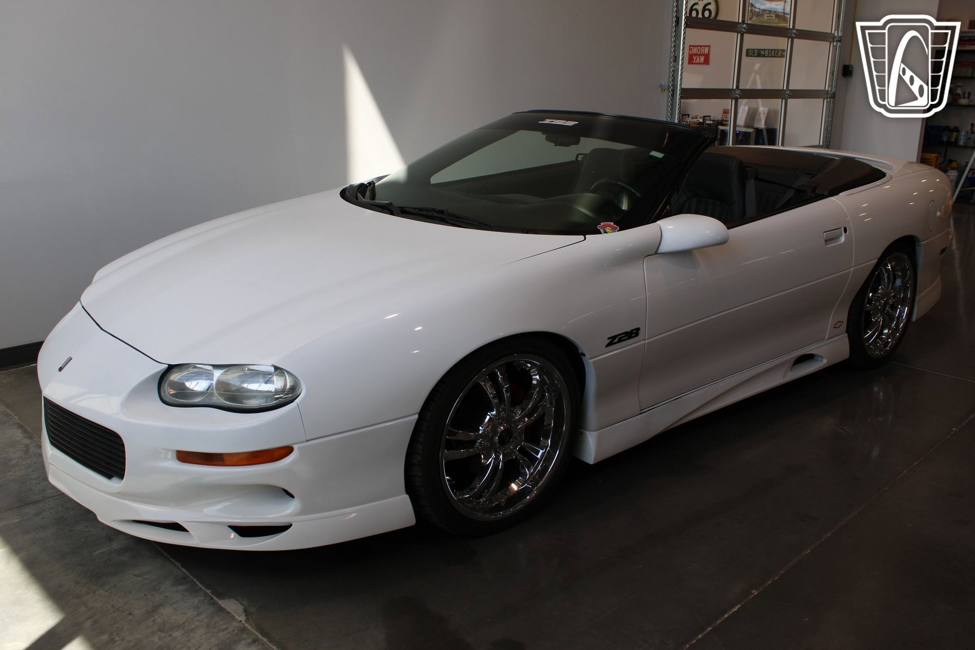 Used 2000 Chevrolet Camaro Z28 image 23