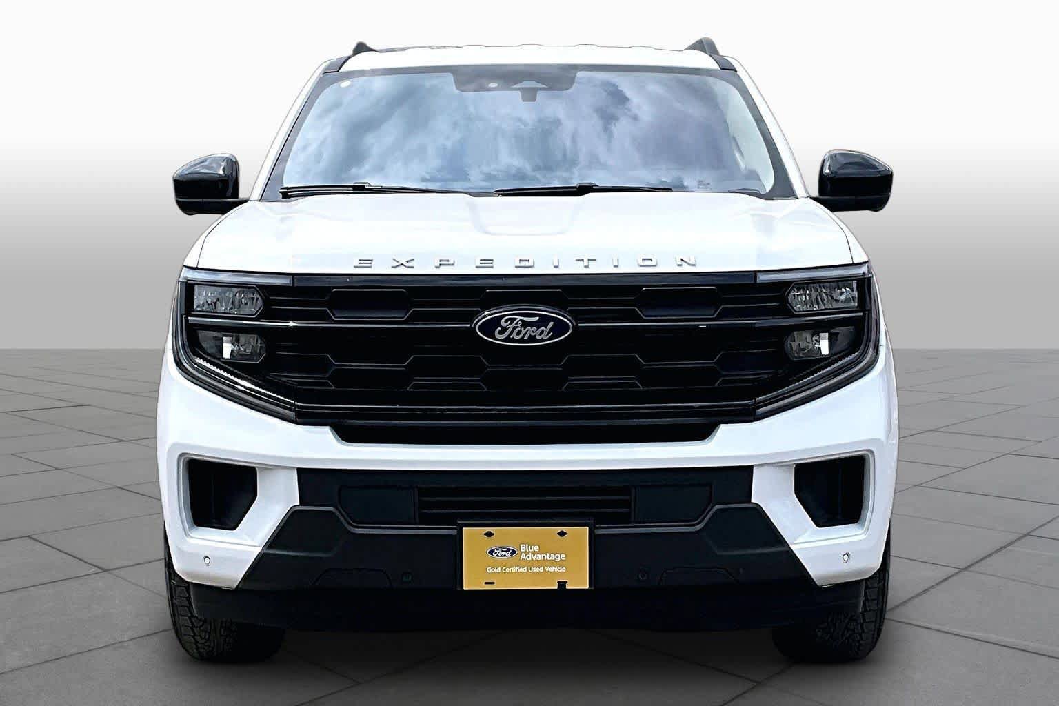 Certified 2025 Ford Expedition Max Active RWD image 4