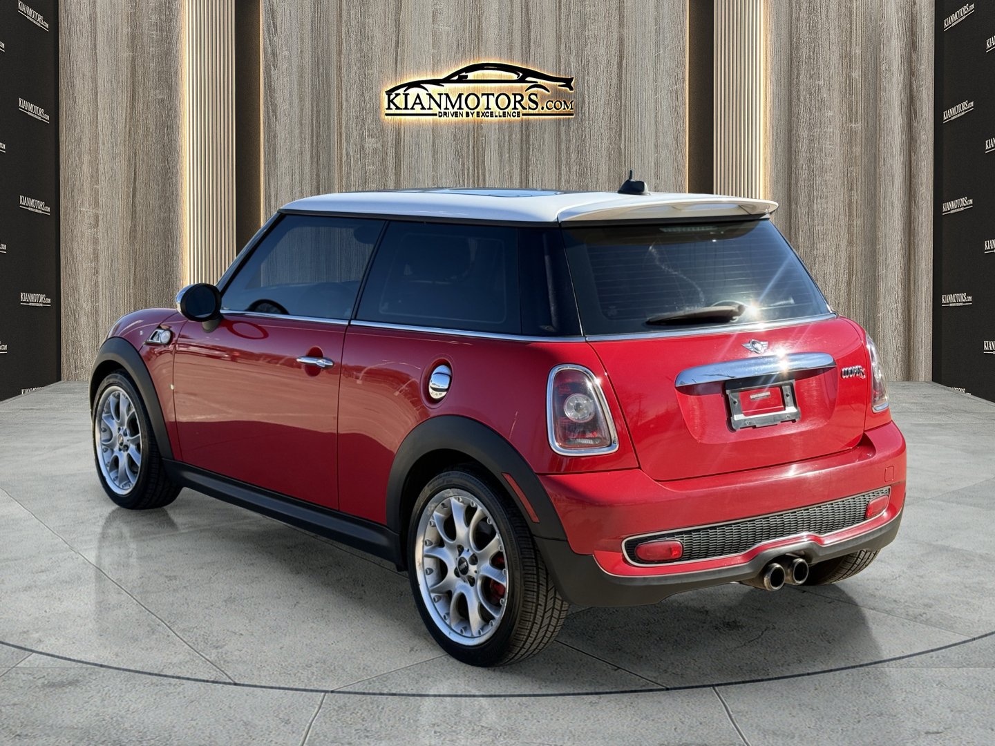 Used 2010 MINI Cooper S w/ Premium Pkg FWD image 5