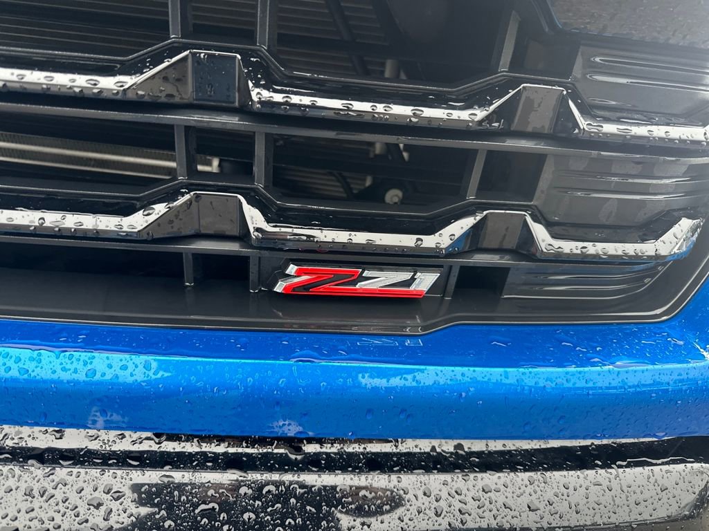 Used 2023 Chevrolet Silverado 1500 LT Trail Boss image 11