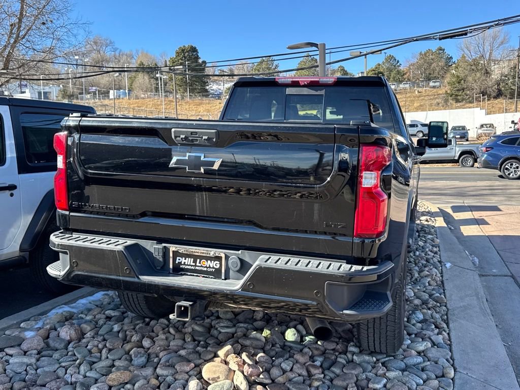 Used 2022 Chevrolet Silverado 2500 LTZ w/ LTZ Plus Package image 39