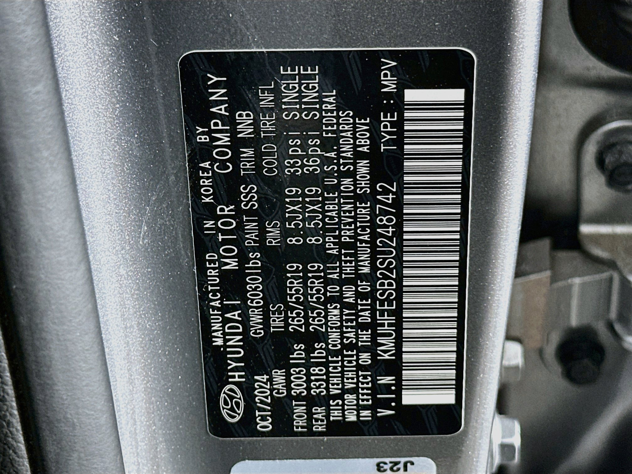 Used 2025 Genesis GV80 2.5T Standard AWD/4WD image 12