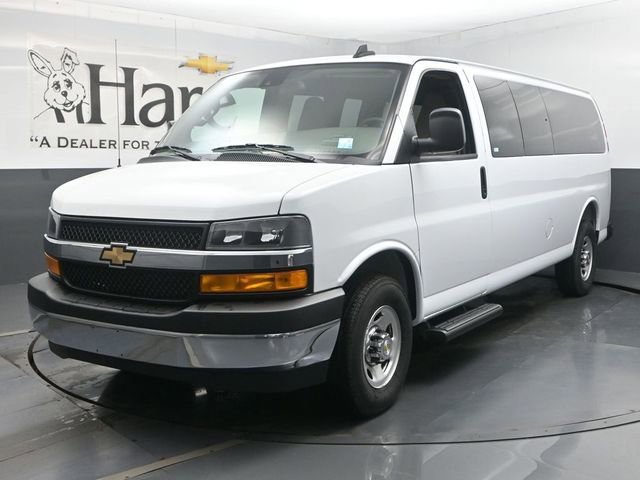 New 2025 Chevrolet Express 3500 LT w/ LT Preferred Equipment Group RWD image 13
