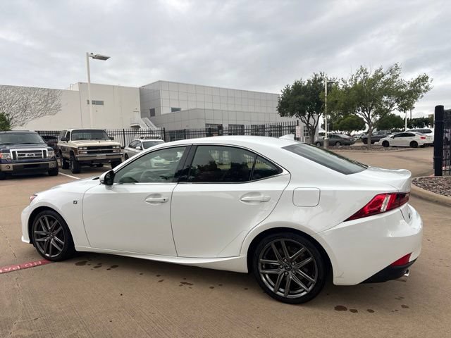 Used 2016 Lexus IS 200t w/ F Sport Package RWD image 8