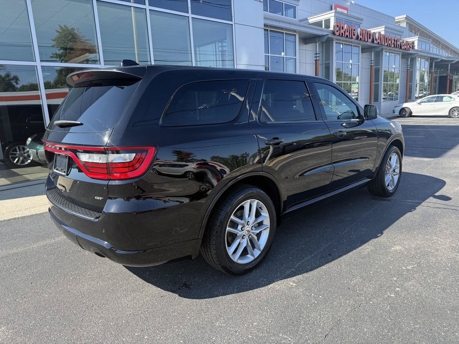 Used 2022 Dodge Durango GT RWD image 2