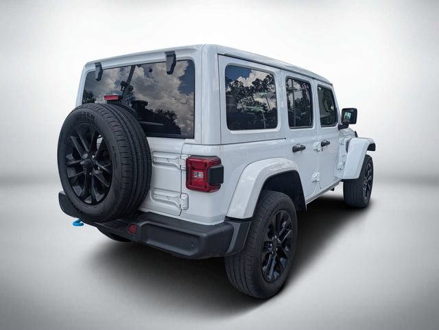 Used 2024 Jeep Wrangler Unlimited Sahara w/ Safety Group AWD/4WD image 4