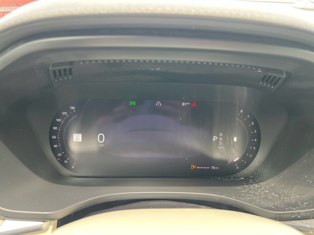 Certified 2023 Volvo XC60 B6 Ultimate w/ Protection Package Premier AWD/4WD image 13