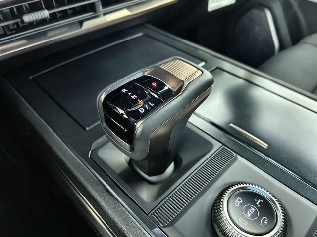 Used 2024 GMC Hummer EV 2X w/ Extreme Off-Road Package image 16