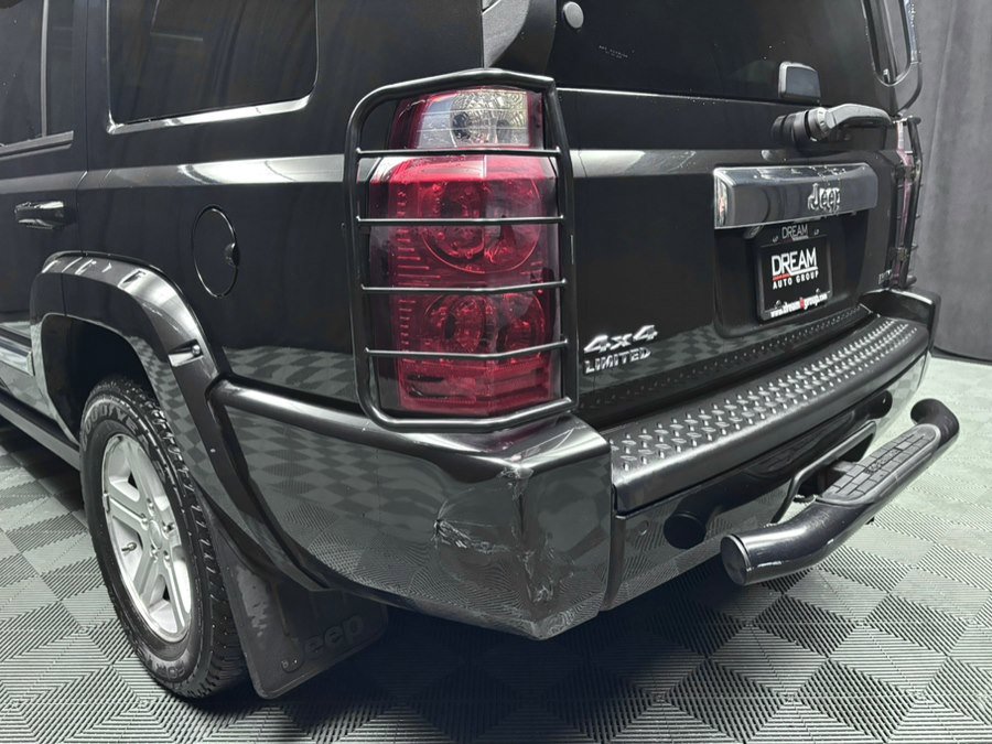 Used 2010 Jeep Commander Limited image 13