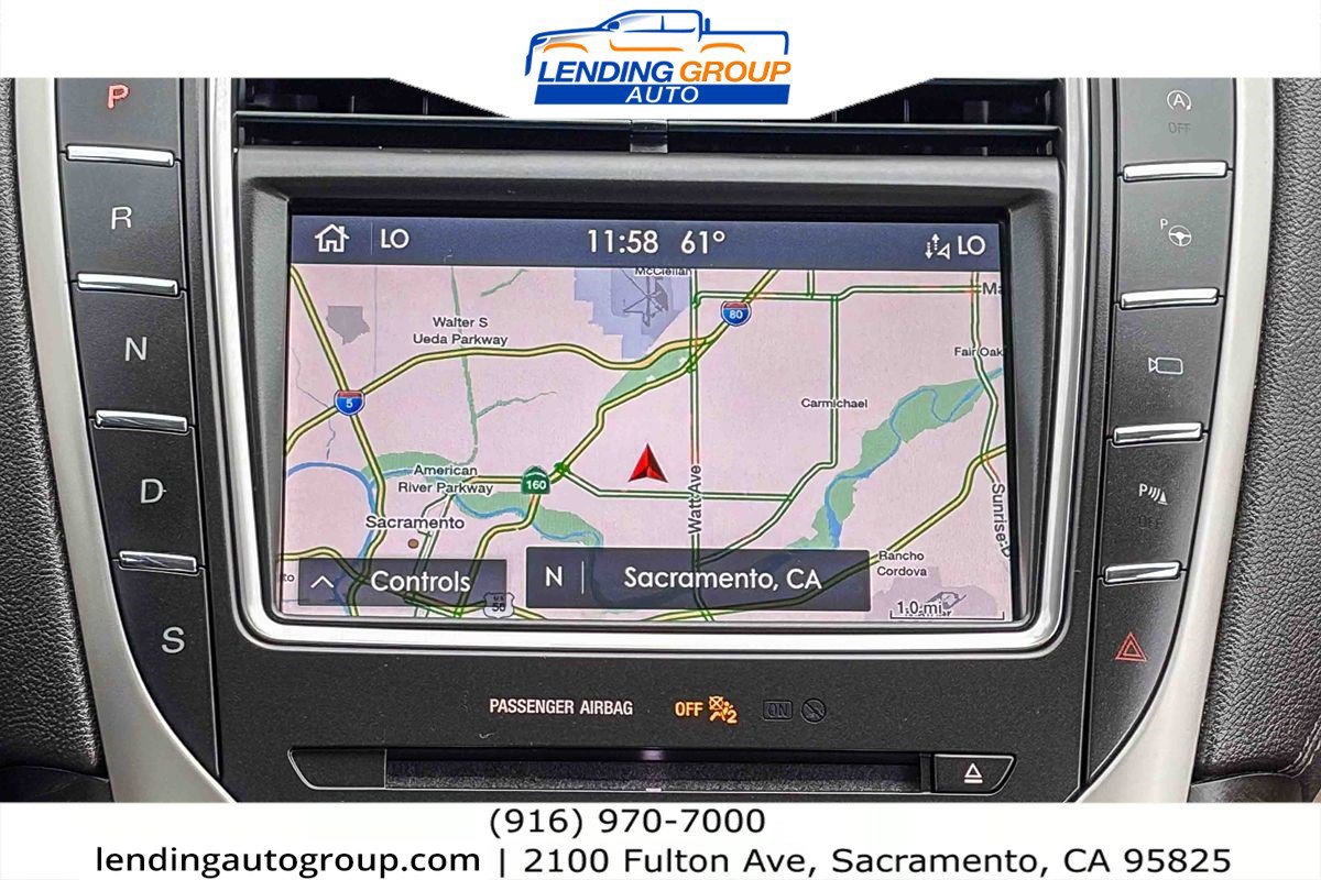 Used 2020 Lincoln Nautilus Reserve image 13