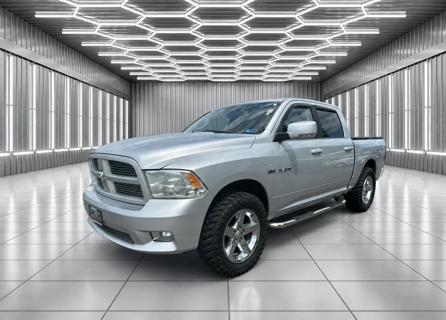 Used 2010 Dodge Ram 1500 Truck Sport AWD/4WD image 1