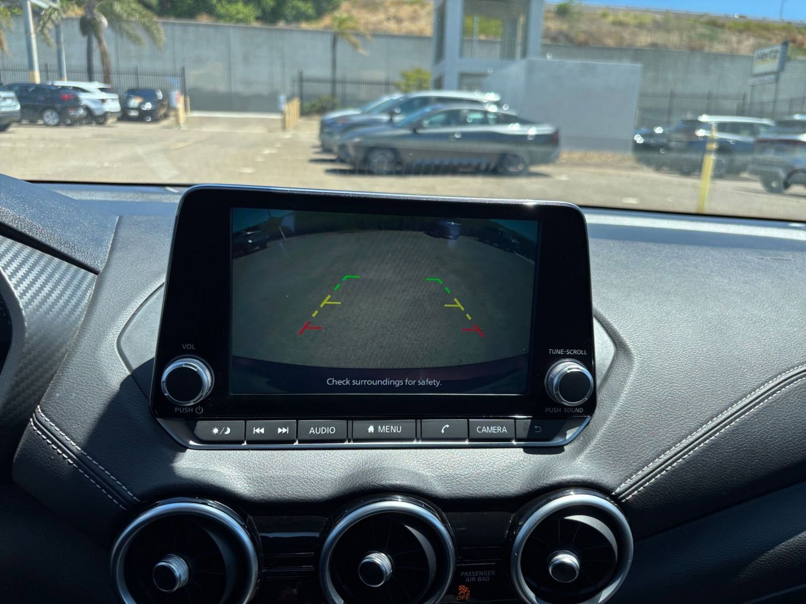 Used 2025 Nissan Sentra SV FWD image 22
