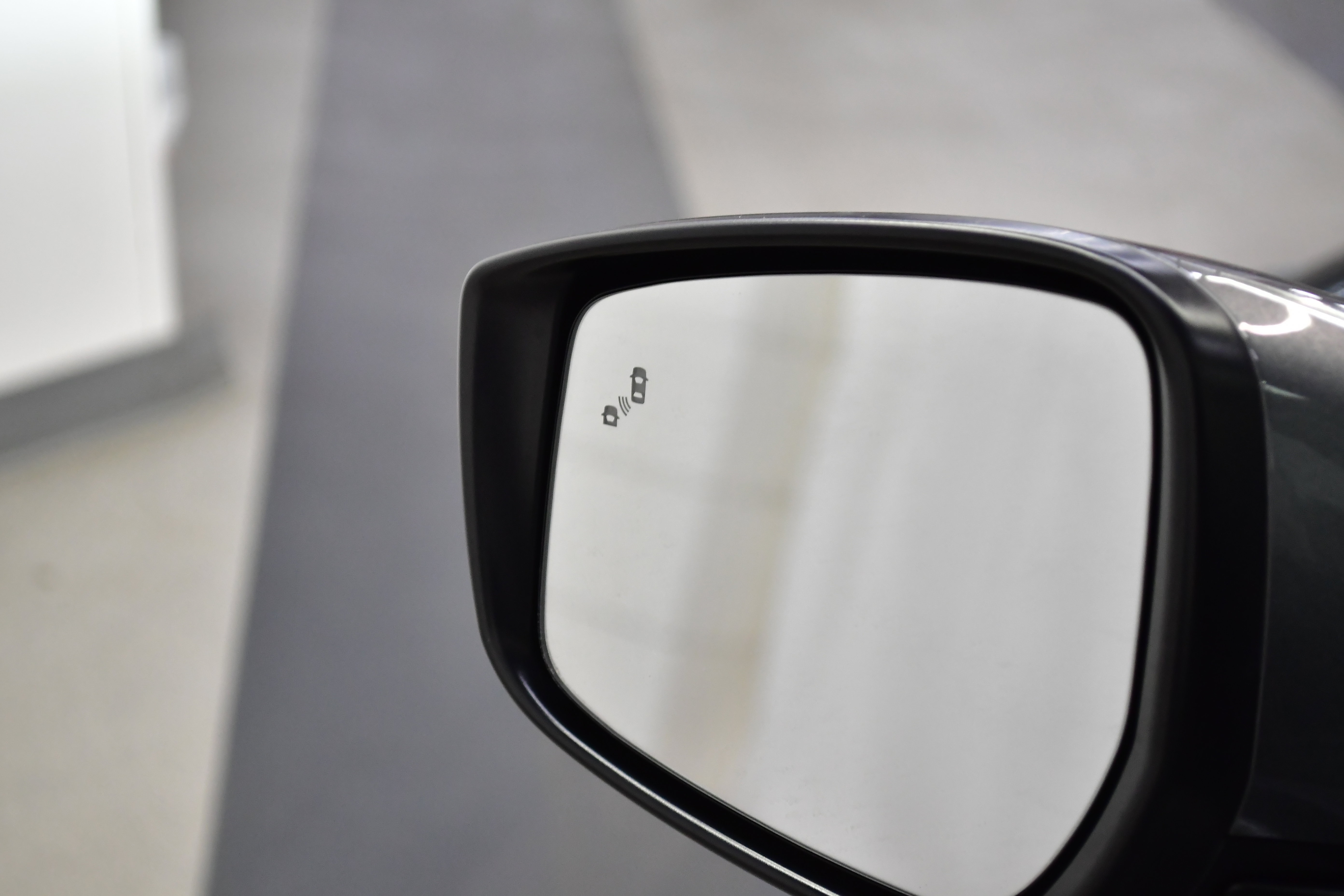 Used 2025 Nissan Versa SV image 26