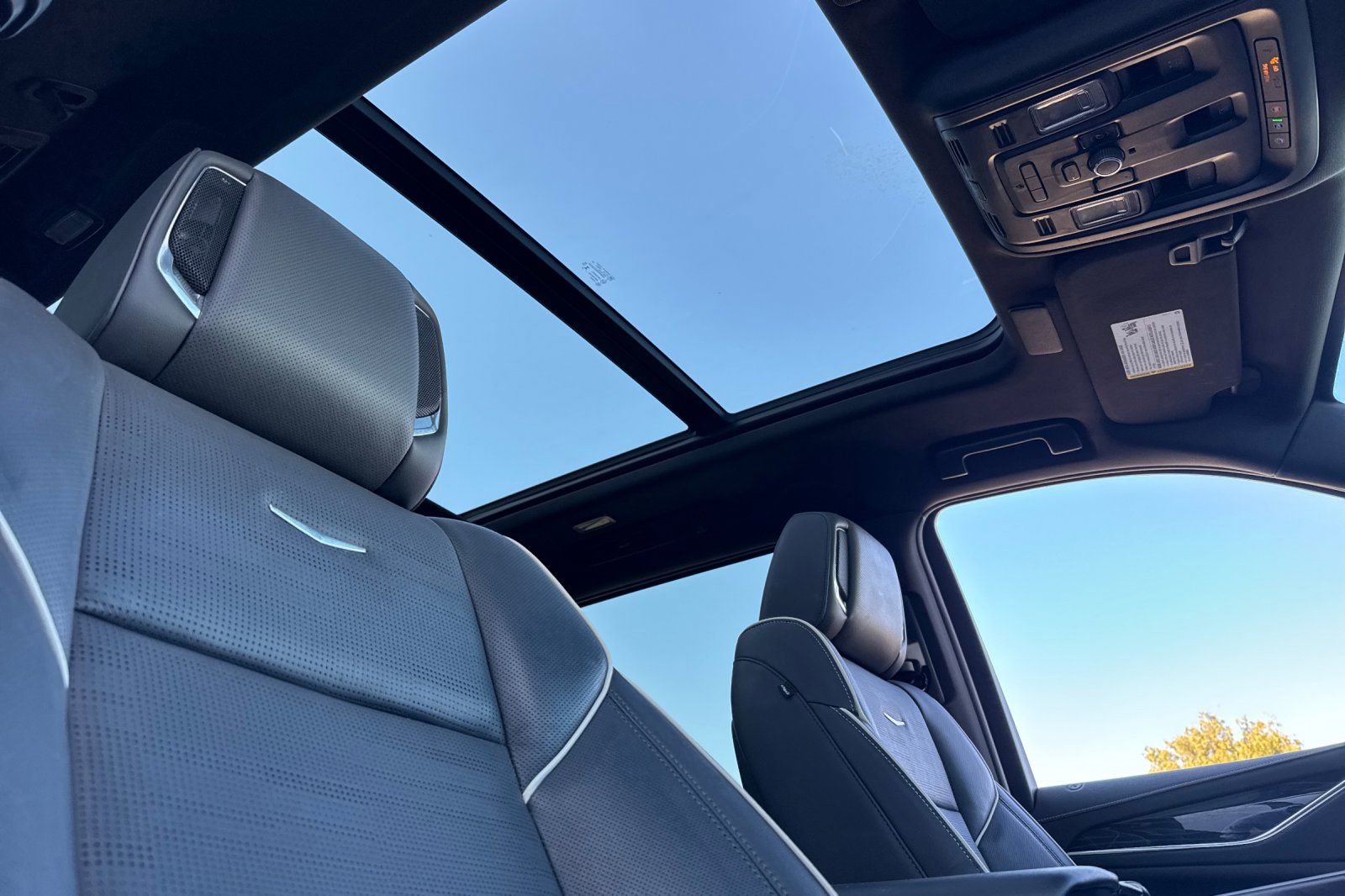 Certified 2024 Cadillac Escalade Sport image 18