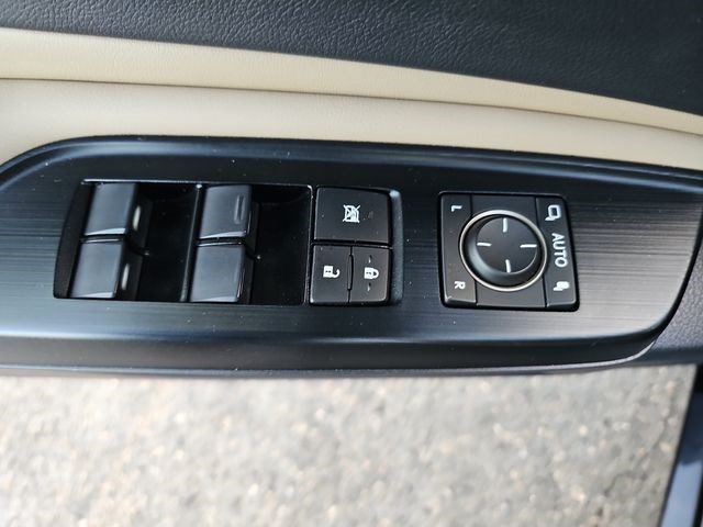 Used 2020 Lexus ES 350 w/ Premium Package FWD image 28