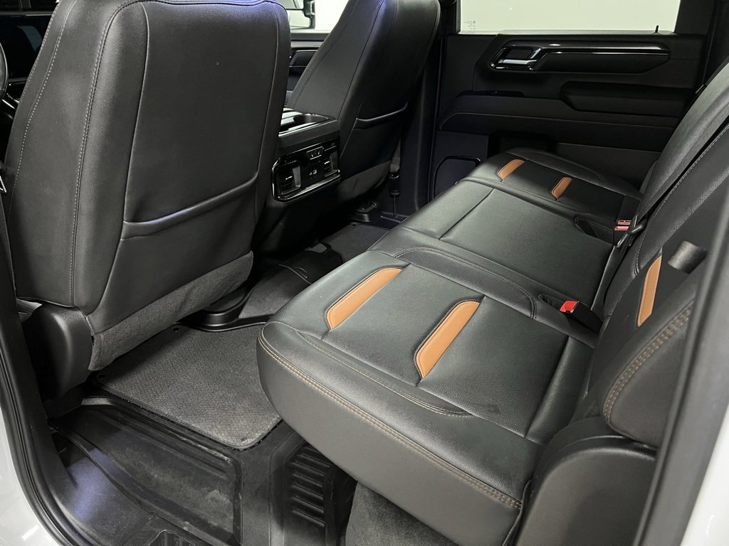 Used 2024 GMC Sierra 2500 AT4 w/ Technology Package image 48