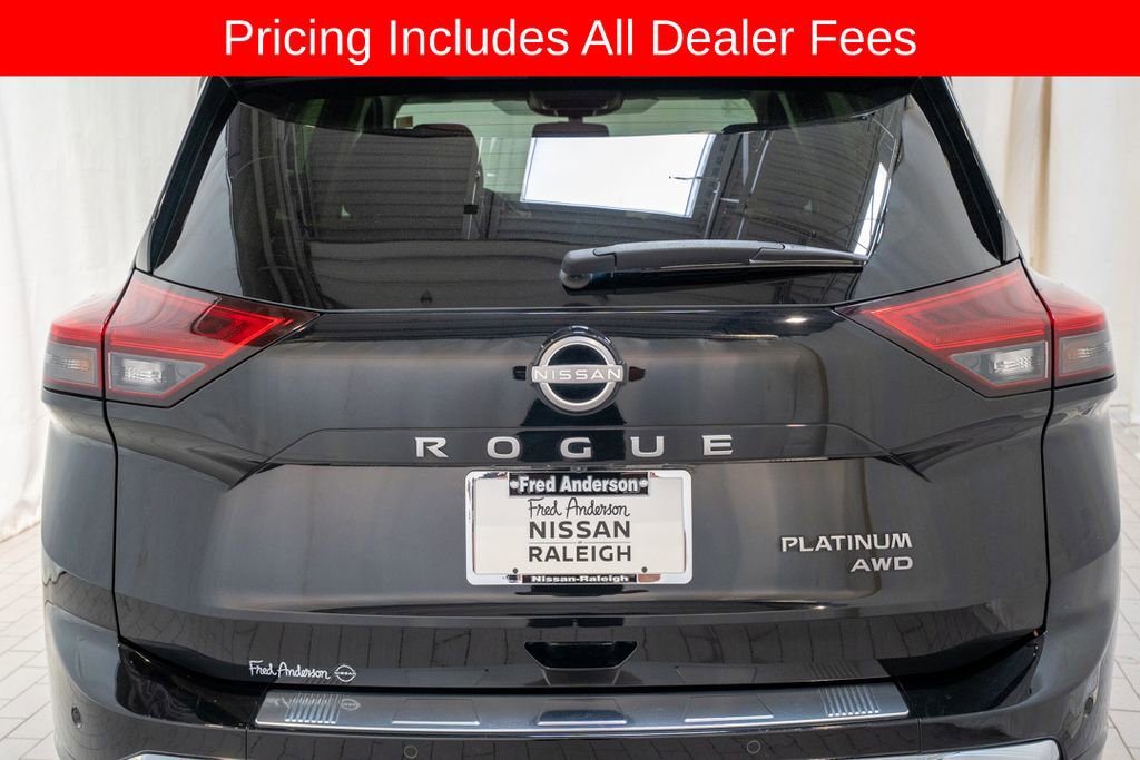 Certified 2024 Nissan Rogue Platinum w/ Platinum Premium Package AWD/4WD image 4