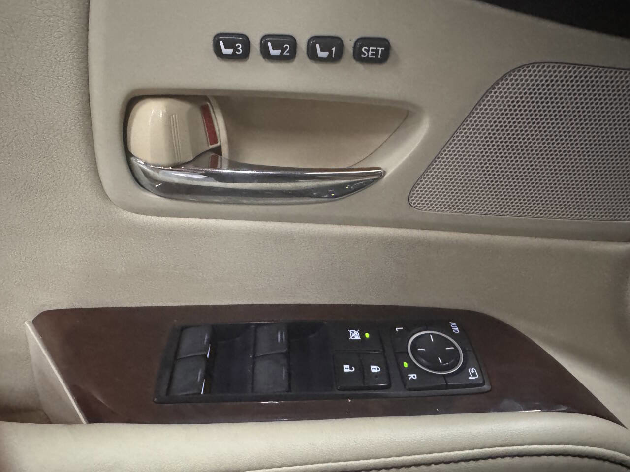 Used 2013 Lexus RX 350 Base 4dr SUV image 30