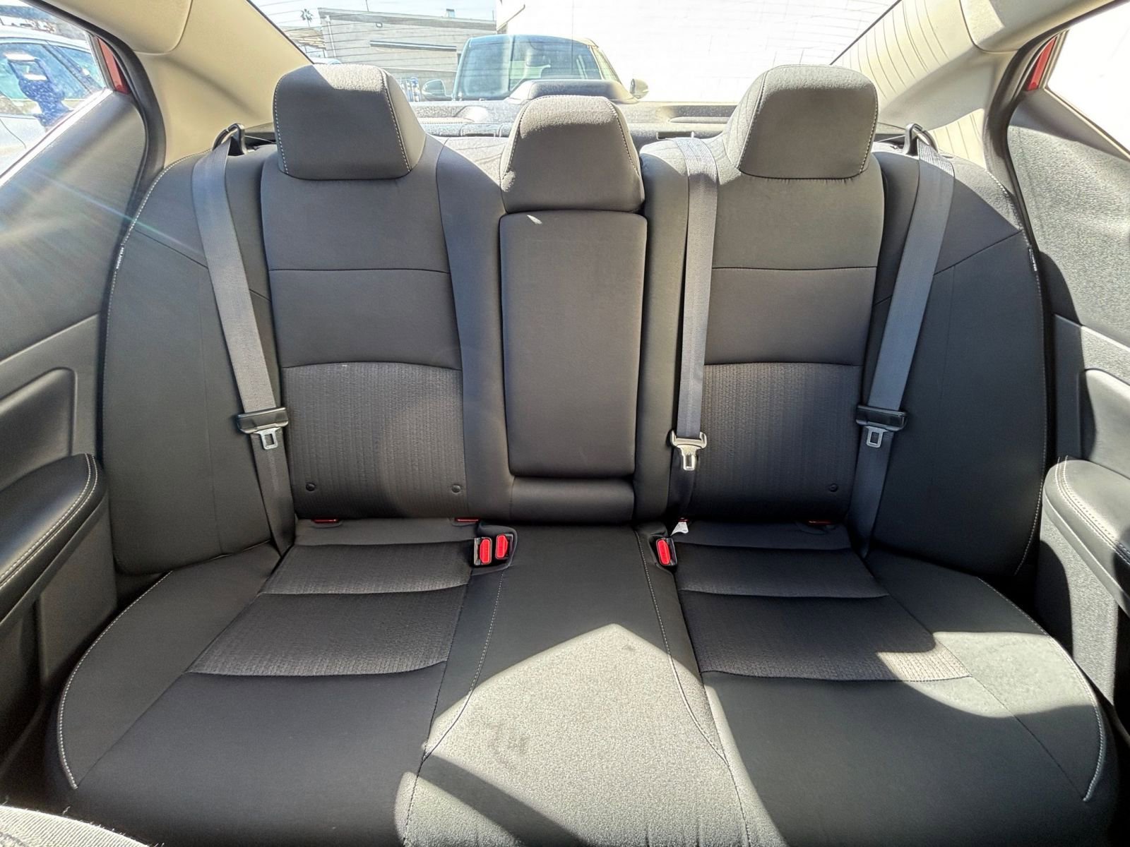 Used 2025 Nissan Altima 2.5 SV image 38