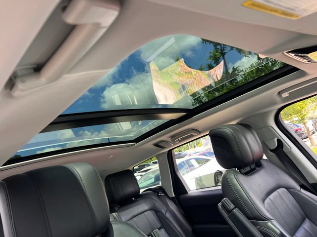 Used 2018 Land Rover Range Rover Sport HSE AWD/4WD image 34