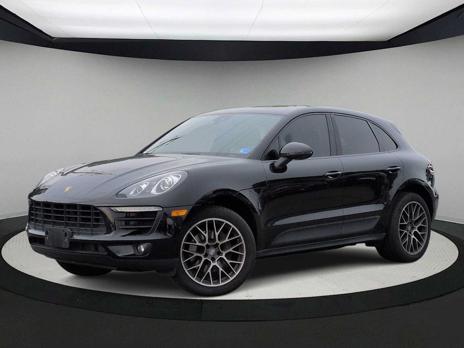 Used 2018 Porsche Macan AWD/4WD video 1