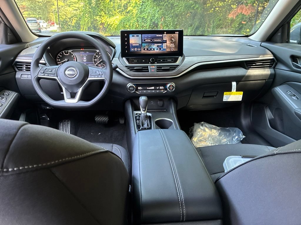 New 2026 Nissan Altima 2.5 SV AWD/4WD image 24