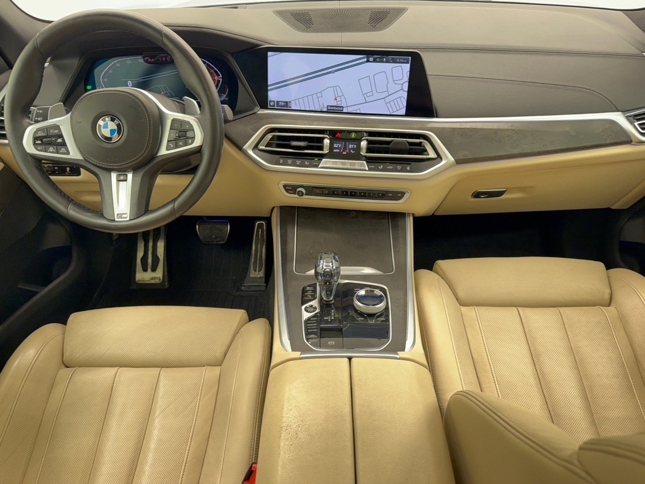 Used 2022 BMW X5 xDrive40i w/ M Sport Package AWD/4WD image 17