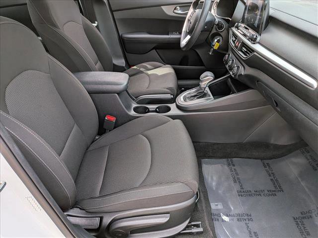 Used 2020 Kia Forte LXS image 20