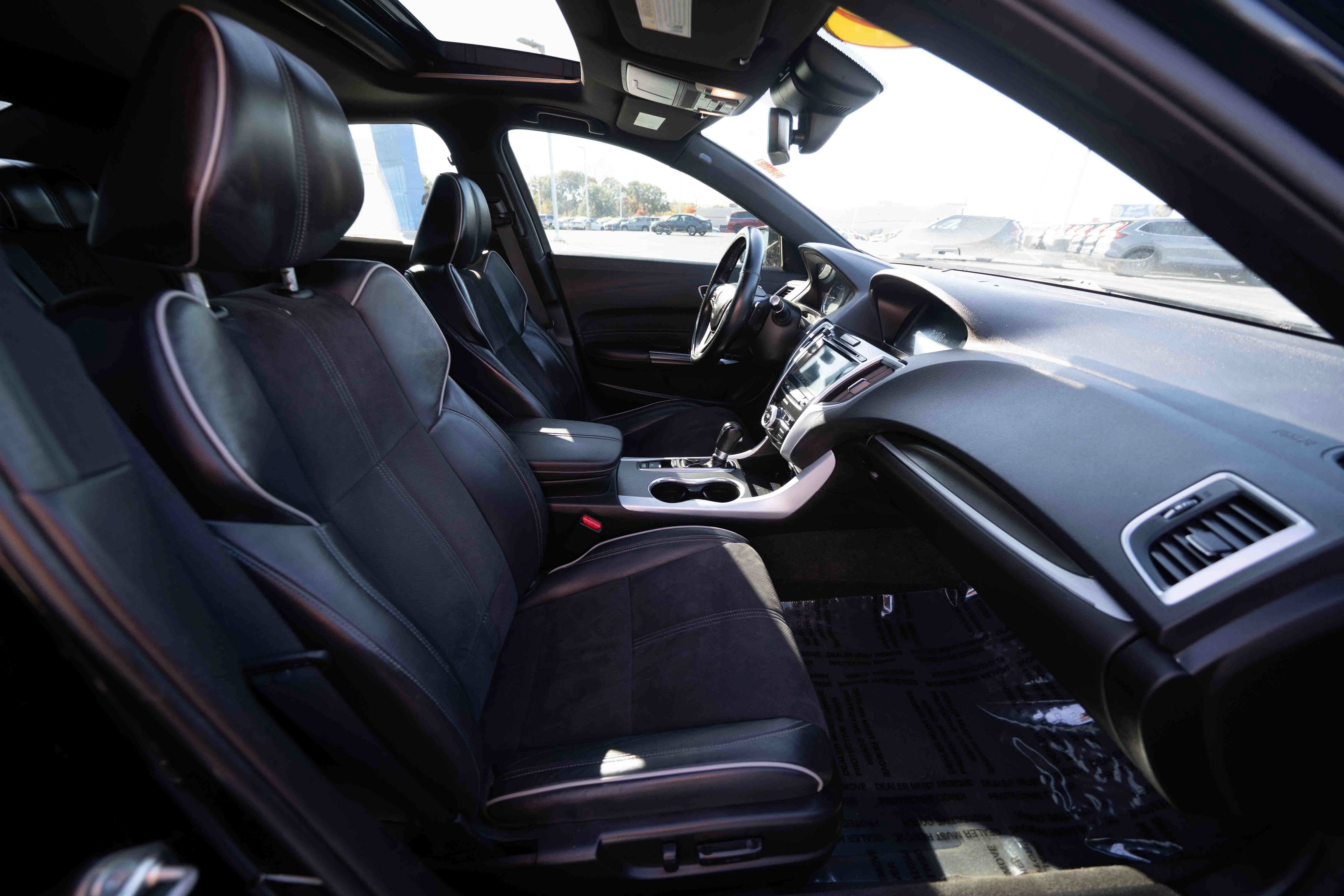 Used 2019 Acura TLX w/ Technology & A-SPEC Package FWD image 26