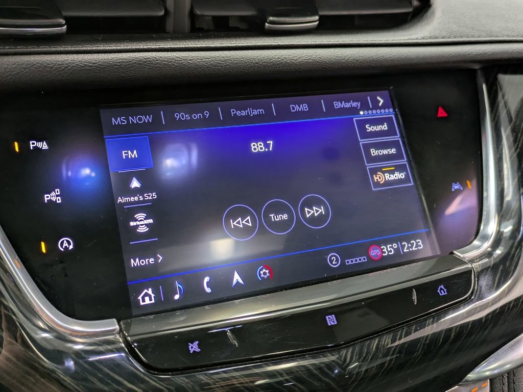 Used 2020 Cadillac XT6 Premium Luxury image 12