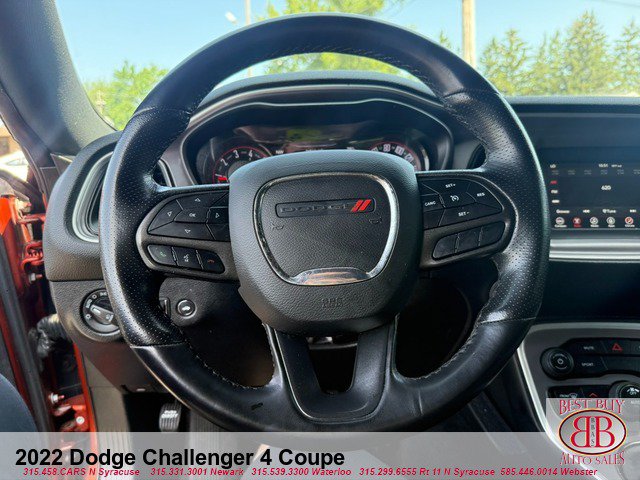 Used 2022 Dodge Challenger SXT w/ Blacktop Package AWD/4WD image 16