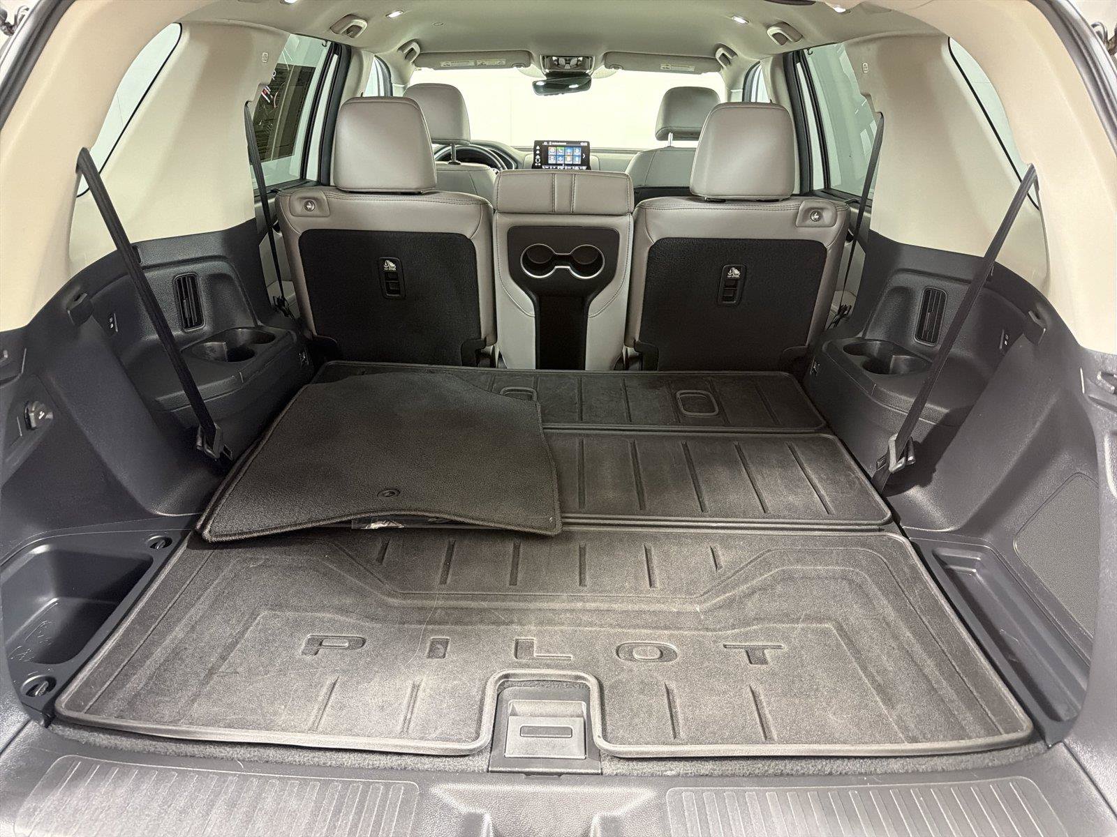 Used 2025 Honda Pilot EX-L image 16